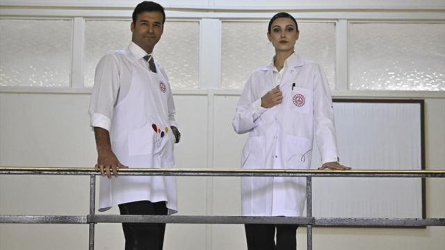 MEB'den 'yeni öğretim yılı' genelgesi: Velilere randevusuz ziyaret yasağı, öğretmenlere önlük şartı